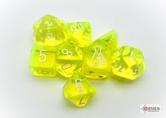 Translucent Polyhedral Neon Yellow/white Dobbelsteen Set (7 stuks + 1 bonus)