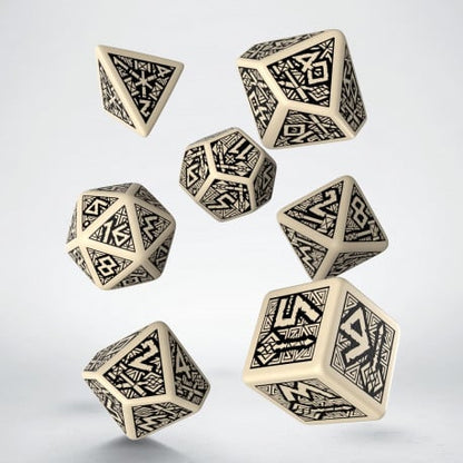 Dwarven - Beige &amp; Black Dice Set (7)