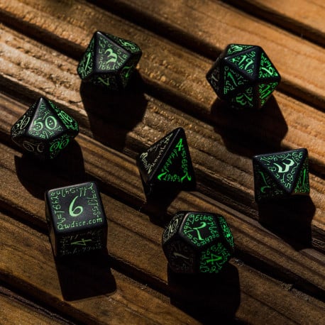 Elvish - Black & Glow-in-the-dark Dice Set (7)