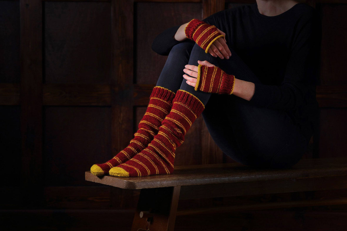 Harry Potter Strickset Slouch Socken und Fäustlinge Gryffindor